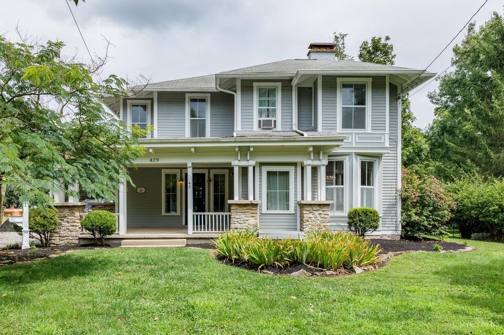 429 Elm Avenue, Terrace Park, OH 45174