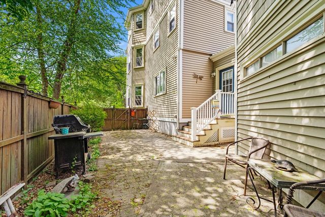 36 Independence Ave 36, Quincy, MA 02169