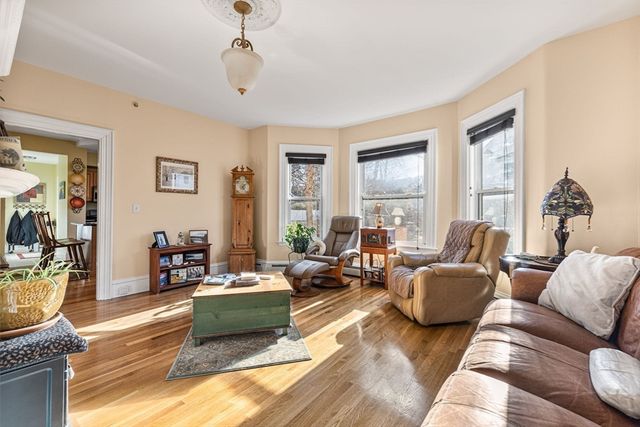 36 Independence Ave 36, Quincy, MA 02169