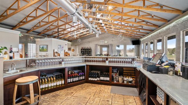 17000 Latrobe Rd, Plymouth, CA 95669