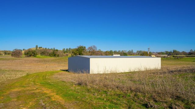 17000 Latrobe Rd, Plymouth, CA 95669