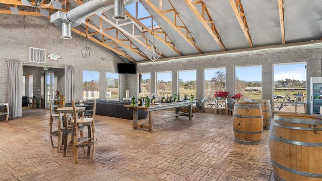 17000 Latrobe Rd, Plymouth, CA 95669