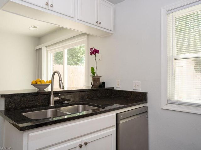 1365 White Birch LN, Virginia Beach, VA 23456