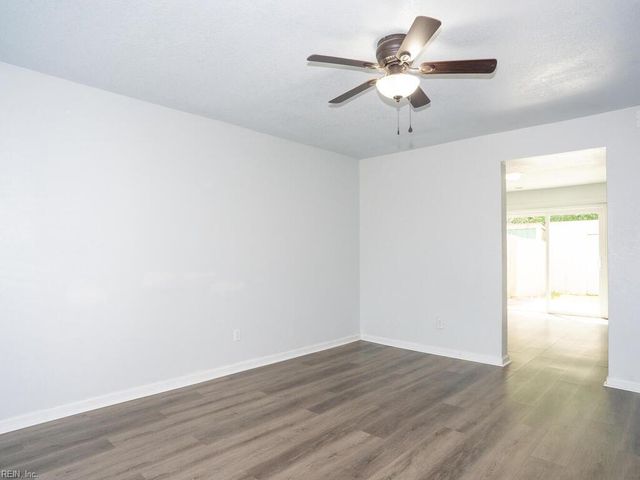 1365 White Birch LN, Virginia Beach, VA 23456