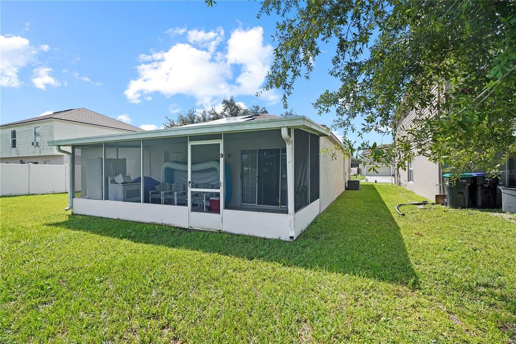 Image 14 of property listing at 11545 BENTRY STREET, Orlando, FL 32824