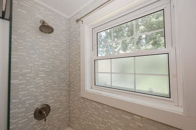 15 Orchard Ave B, Haverhill, MA 01830
