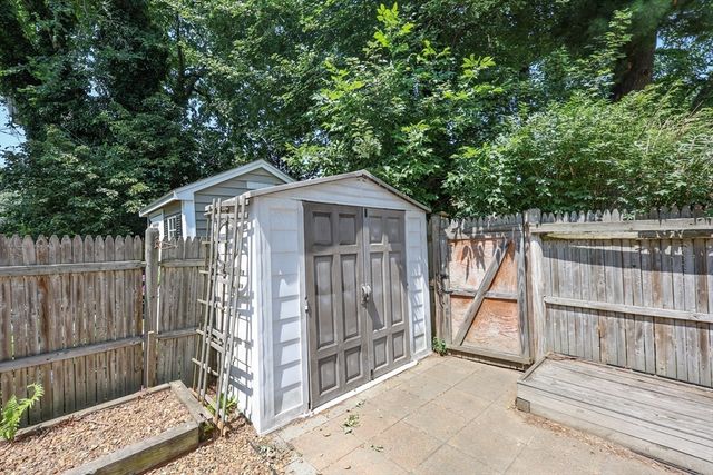 15 Orchard Ave B, Haverhill, MA 01830