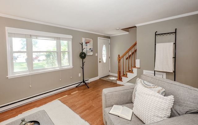 15 Orchard Ave B, Haverhill, MA 01830