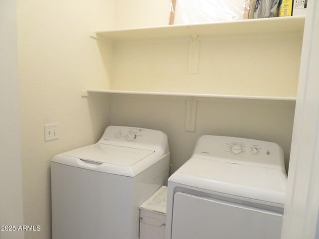 390 ROBIN Court, Sierra Vista, AZ 85635