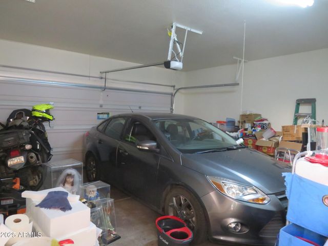 390 ROBIN Court, Sierra Vista, AZ 85635