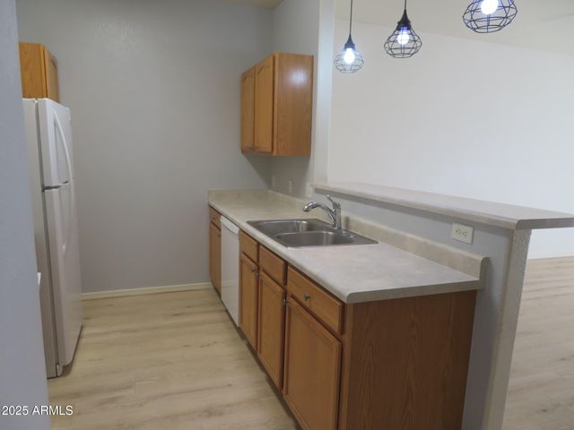 390 ROBIN Court, Sierra Vista, AZ 85635