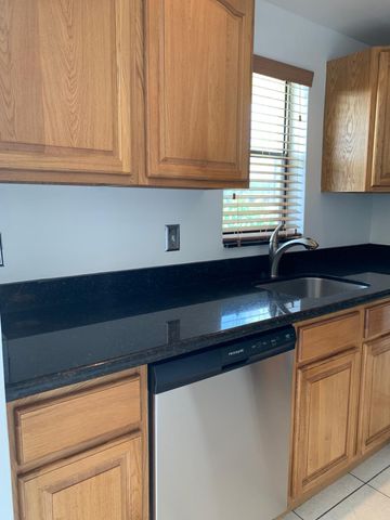 9355 SW 8th Street 202, Boca Raton, FL 33428