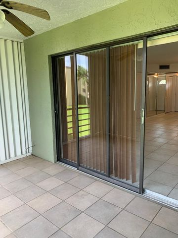 9355 SW 8th Street 202, Boca Raton, FL 33428