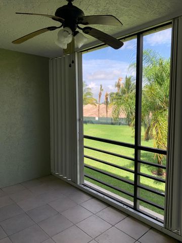9355 SW 8th Street 202, Boca Raton, FL 33428