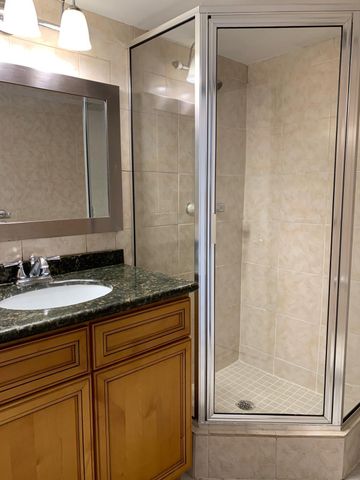 9355 SW 8th Street 202, Boca Raton, FL 33428