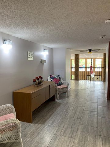 9355 SW 8th Street 202, Boca Raton, FL 33428