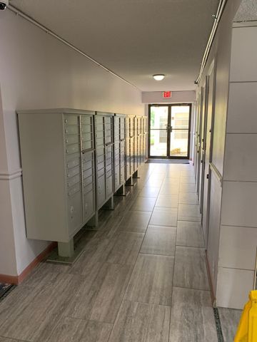 9355 SW 8th Street 202, Boca Raton, FL 33428