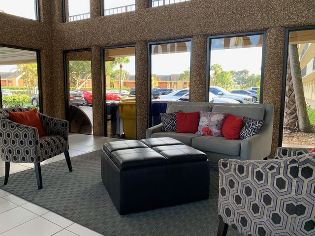 9355 SW 8th Street 202, Boca Raton, FL 33428