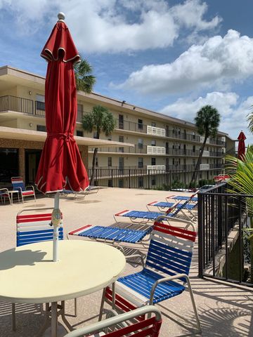 9355 SW 8th Street 202, Boca Raton, FL 33428