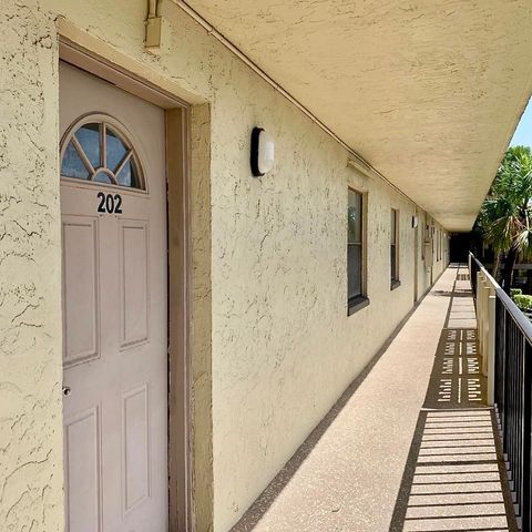 9355 SW 8th Street 202, Boca Raton, FL 33428