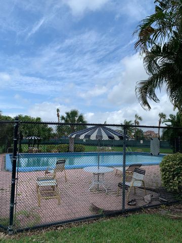 9355 SW 8th Street 202, Boca Raton, FL 33428