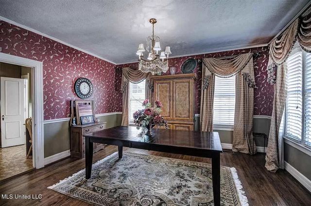 3521 Mcfarland Road, Raymond, MS 39154