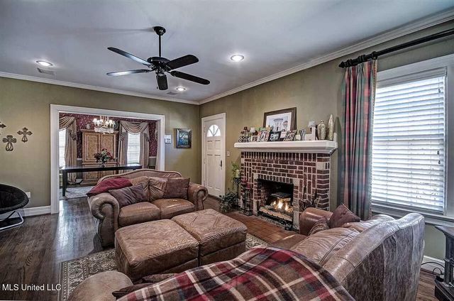 3521 Mcfarland Road, Raymond, MS 39154