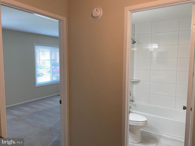 2804 CAMBRIDGE DR, Woodbridge, VA 22192