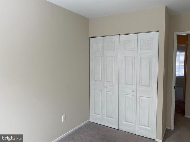 2804 CAMBRIDGE DR, Woodbridge, VA 22192