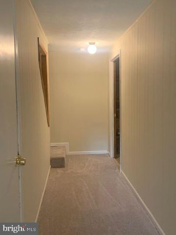 2804 CAMBRIDGE DR, Woodbridge, VA 22192