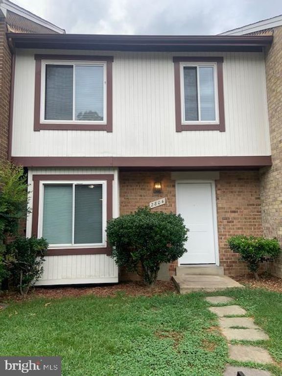 2804 CAMBRIDGE DR, Woodbridge, VA 22192