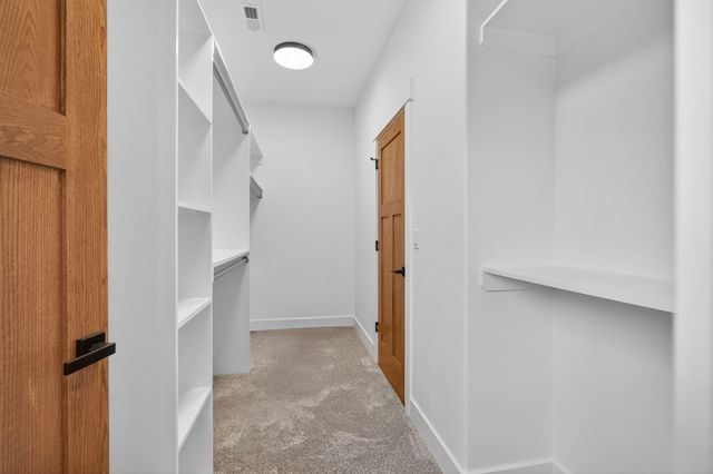 5380 Carter Court, Johnston, IA 50131