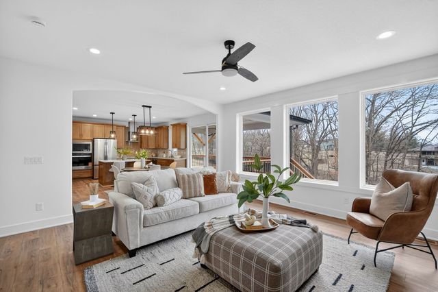 5380 Carter Court, Johnston, IA 50131