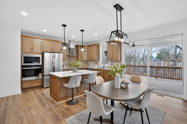 5380 Carter Court, Johnston, IA 50131