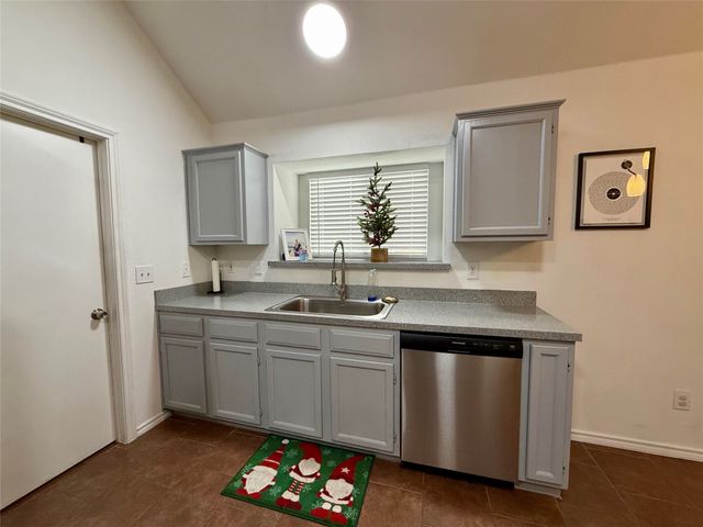 2922 Custer Drive, Corinth, TX 76210