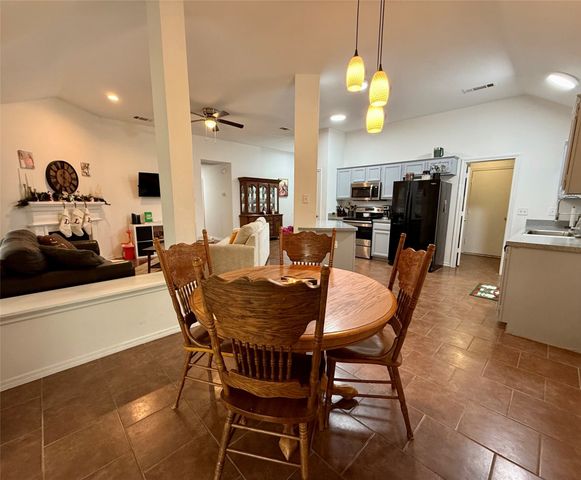 2922 Custer Drive, Corinth, TX 76210