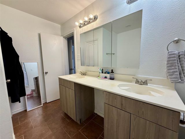 2922 Custer Drive, Corinth, TX 76210