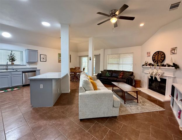 2922 Custer Drive, Corinth, TX 76210