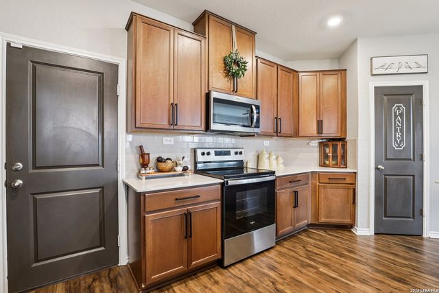 4025 Woodside, Seguin, TX 78155