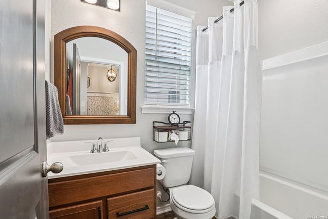 4025 Woodside, Seguin, TX 78155