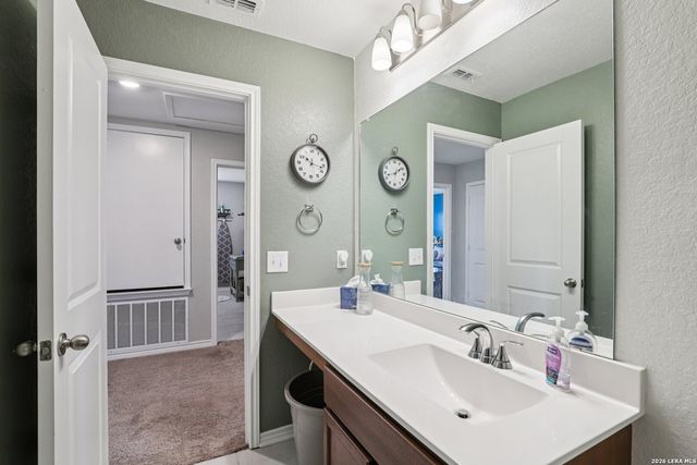 4025 Woodside, Seguin, TX 78155