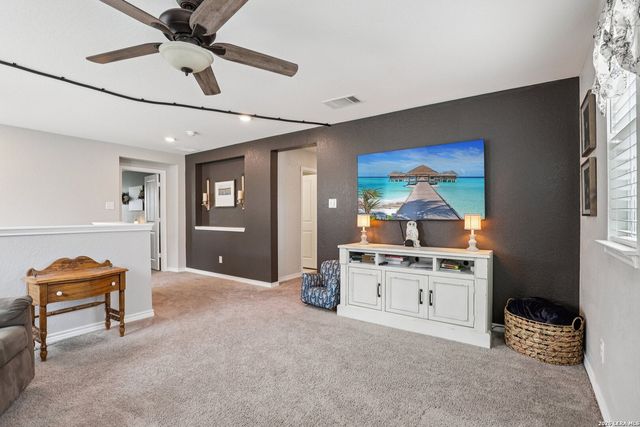 4025 Woodside, Seguin, TX 78155