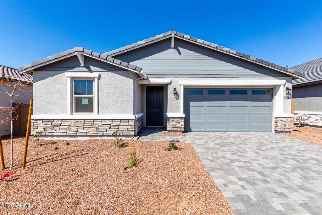 5344 W MANZANITA Drive, Glendale, AZ 85302 — exterior