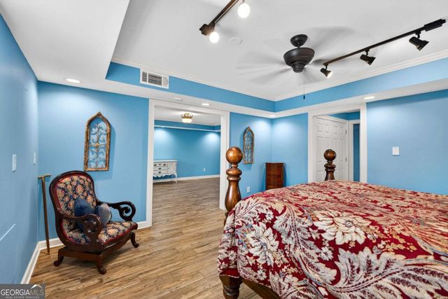 172 E Shadburn Avenue, Buford, GA 30518