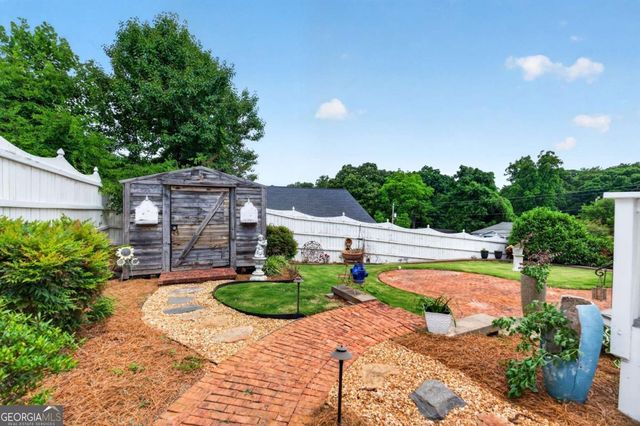 172 E Shadburn Avenue, Buford, GA 30518