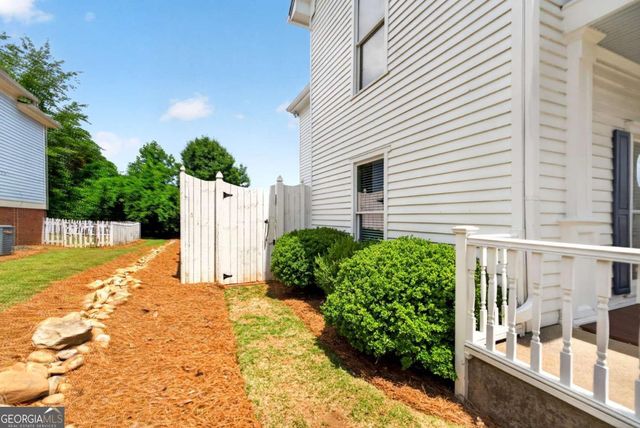 172 E Shadburn Avenue, Buford, GA 30518