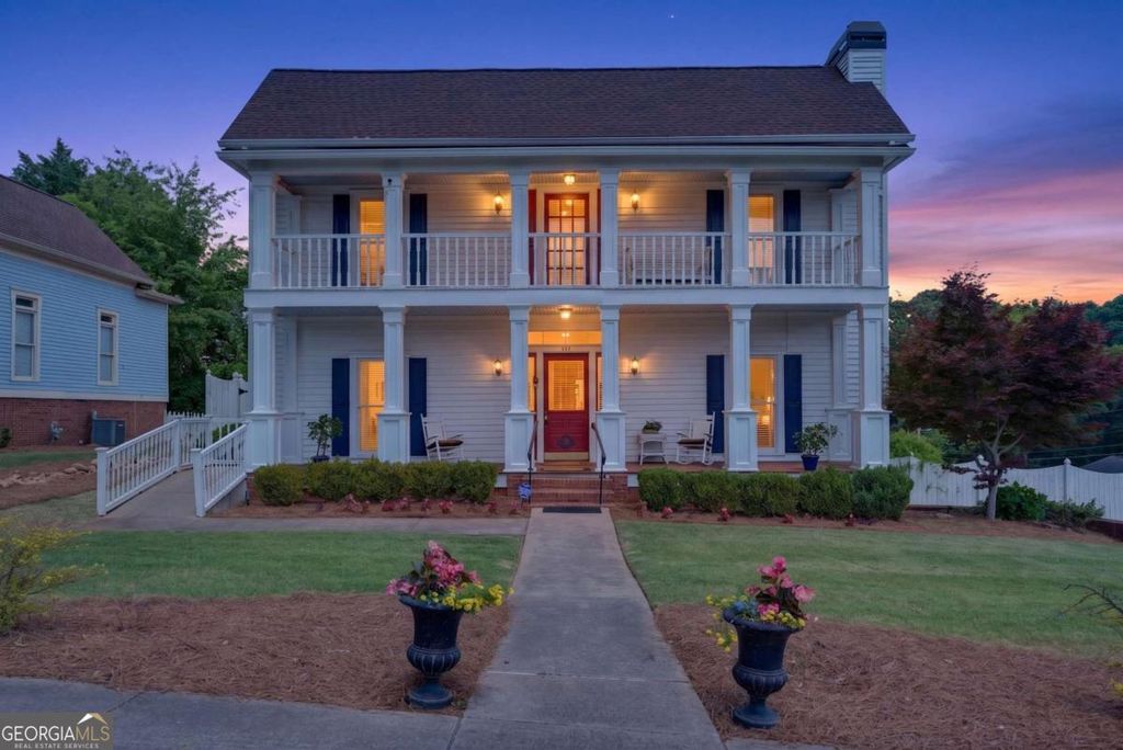 172 E Shadburn Avenue, Buford, GA 30518