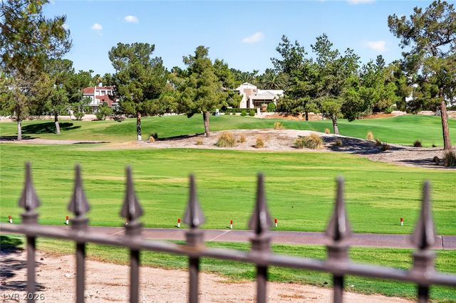 7725 Spanish Bay Drive, Las Vegas, NV 89113