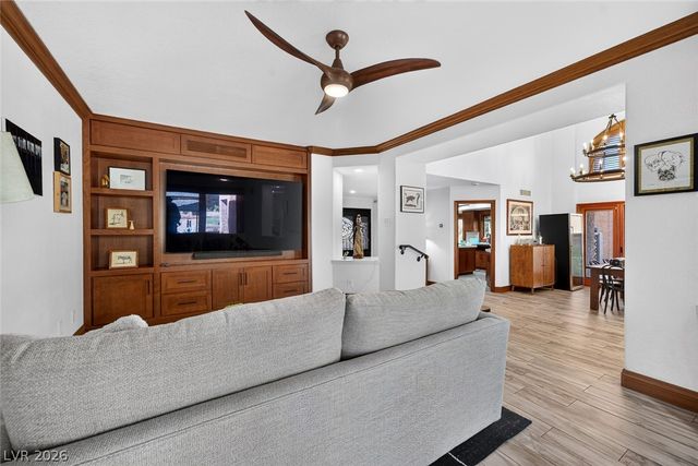 7725 Spanish Bay Drive, Las Vegas, NV 89113