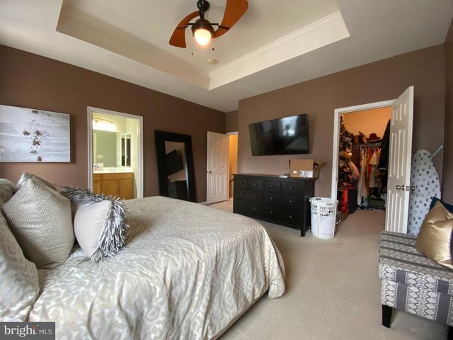 6 FOX CT, Delanco, NJ 08075